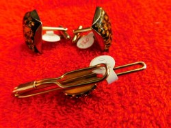 GOLD LEAF CUFF BAR BK